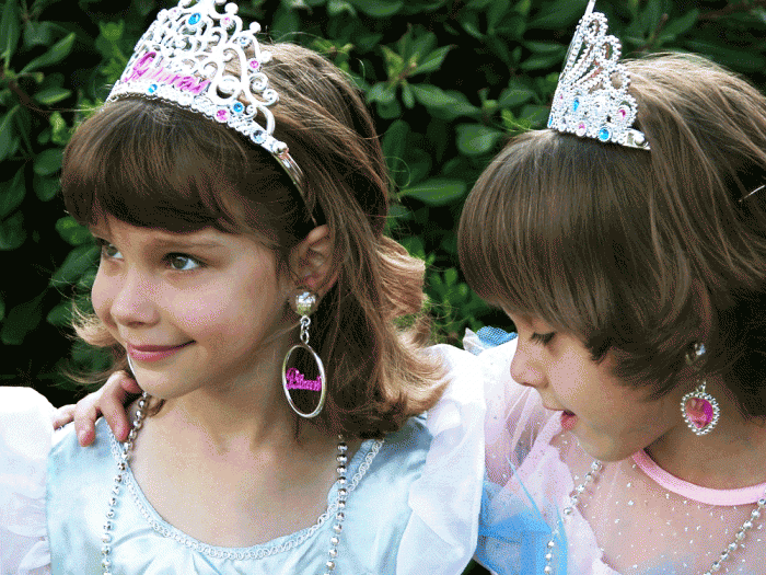 princess-sign