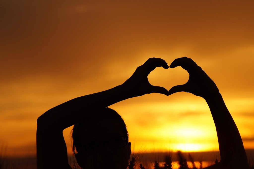 love-826934_1280